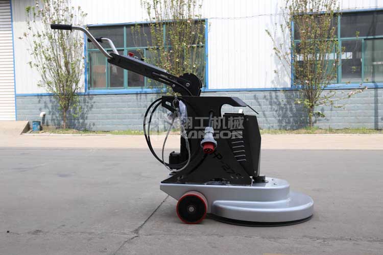 拋光機(jī)是為了讓地面表面有光澤，需要先研磨后才可以拋光。拋光分為粗拋和精拋，這時(shí)候可以使用拋光機(jī)，配合拋光墊，提高地面的光澤度。高速地坪拋光機(jī)讓你輕松完成地坪拋光工作，提高地坪亮度。