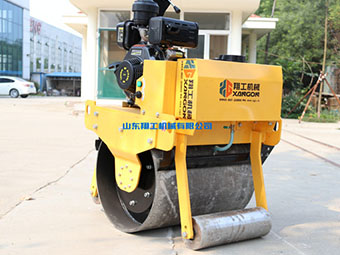 翔工小型壓路機(jī)：小身材，大力量